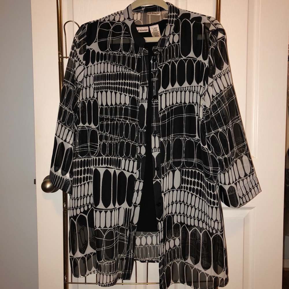 2 piece Black & White Liz Baker shirt